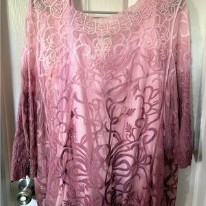 Chic Lace Blouse in Pink